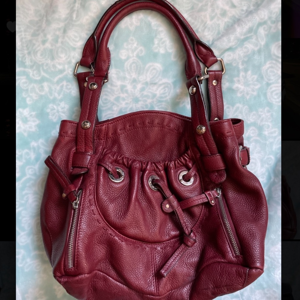 B Makowsky leather shoulder bag